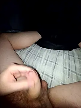 Snapshot of Scotland_100 chatting on January 10, 2026, 8:04 pm Scotland 100 online show from January 10, 2026, 8:04 pm