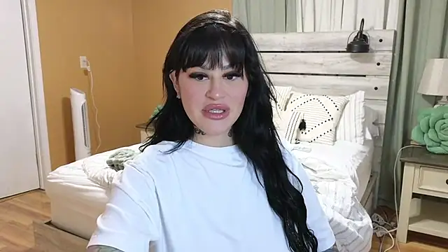 TexasTattooedHouseWife online show from October 10, 2025, 12:17 pm