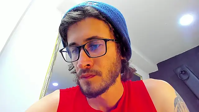 Loggan donnelly online show from March 17, 2025, 11:24 pm