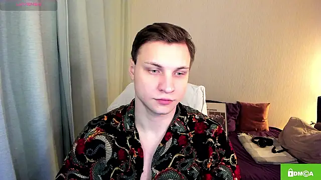 handsome guy01 online show from March 13, 2026, 7:08 pm