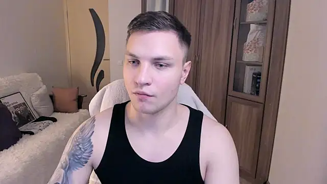 handsome guy01 online show from September 16, 2025, 5:58 pm