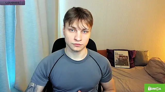 handsome guy01 online show from February 10, 2026, 12:26 pm