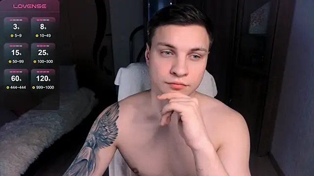 handsome guy01 online show from January 21, 2025, 1:08 am
