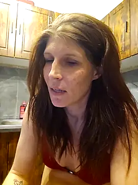 Lenchen  online show from March 15, 2026, 8:49 pm