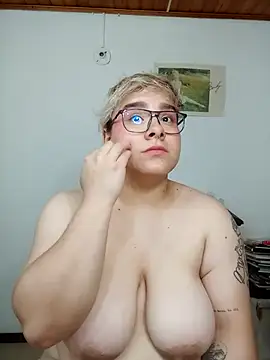 amalia love online show from November 22, 2025, 11:03 pm