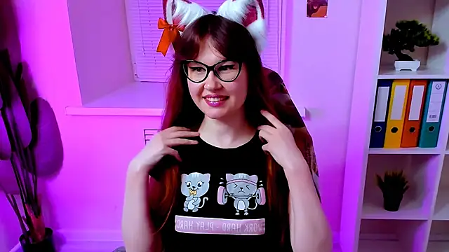 CarolGiggly online show from October 12, 2025, 9:54 am