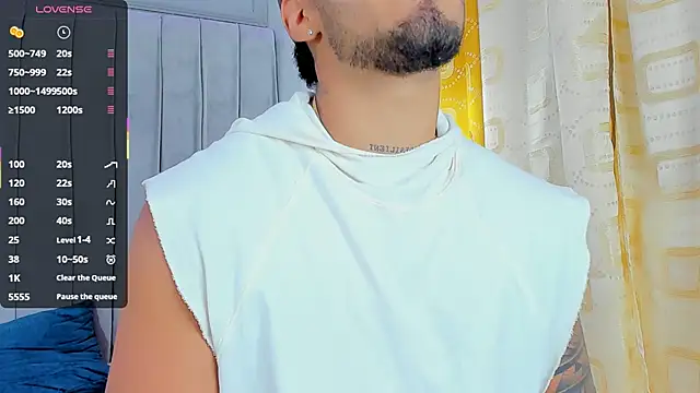 Snapshot of Yoi_Olimpo chatting on February 20, 2025, 3:41 pm Yoi Olimpo online show from February 20, 2025, 3:41 pm