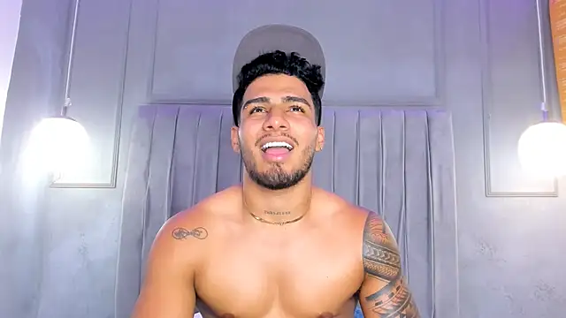 Snapshot of Yoi_Olimpo chatting on February 24, 2025, 6:47 pm Yoi Olimpo online show from February 24, 2025, 6:47 pm