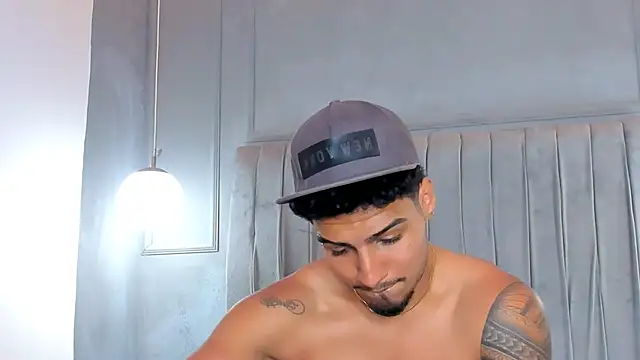 Snapshot of Yoi_Olimpo chatting on March 5, 2025, 5:08 pm Yoi Olimpo online show from March 5, 2025, 5:08 pm