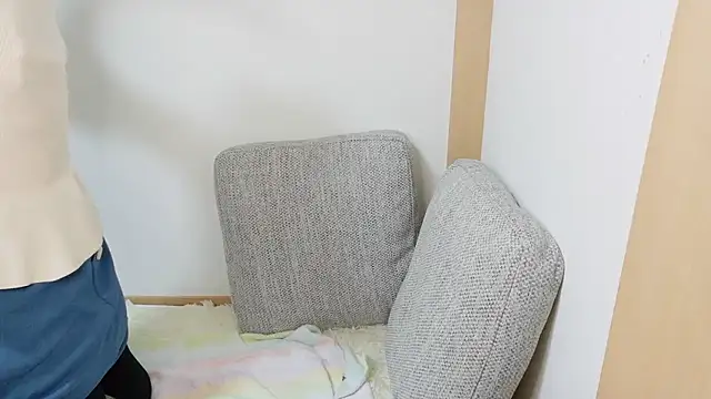 Hana-tan online show from December 14, 2025, 10:37 pm