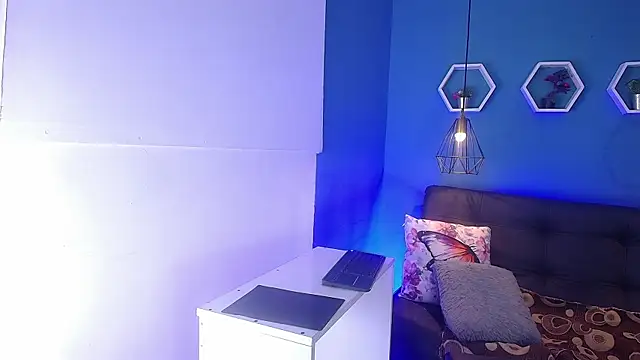 Aurora ath online show from February 10, 2026, 3:33 pm