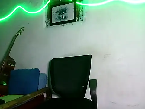 Snapshot of 628-andrew chatting on October 2, 2025, 12:14 am 628-andrew online show from October 2, 2025, 12:14 am