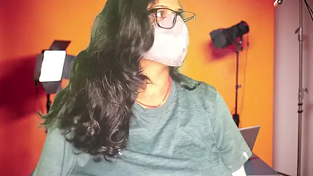 Snapshot of mamoni91 chatting on September 19, 2025, 2:15 am mamoni91 online show from September 19, 2025, 2:15 am