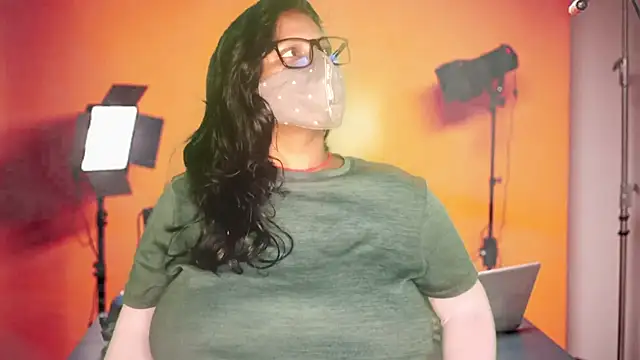 Snapshot of mamoni91 chatting on October 23, 2025, 2:43 am mamoni91 online show from October 23, 2025, 2:43 am