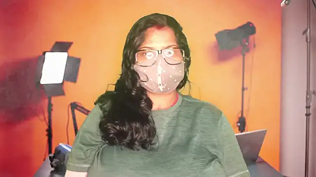 Snapshot of mamoni91 chatting on October 28, 2025, 3:40 am mamoni91 online show from October 28, 2025, 3:40 am