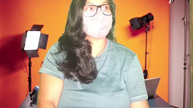 Snapshot of mamoni91 chatting on September 23, 2025, 2:29 am mamoni91 online show from September 23, 2025, 2:29 am