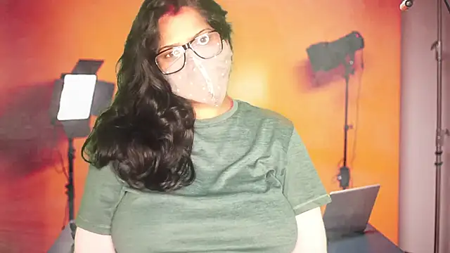 Snapshot of mamoni91 chatting on October 10, 2025, 3:07 am mamoni91 online show from October 10, 2025, 3:07 am