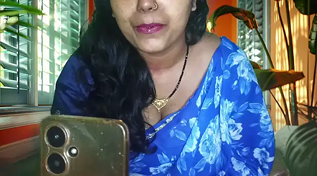 mamoni91 online show from March 22, 2025, 3:41 am