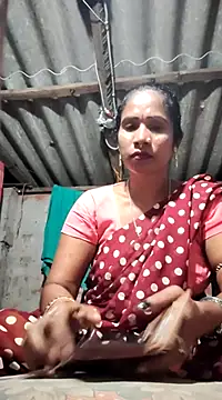 Hotty-dola online show from March 2, 2025, 4:25 pm