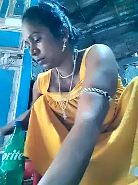 Hotty-dola online show from March 8, 2025, 5:17 am