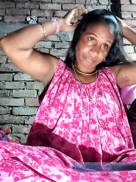 Hotty-dola online show from September 16, 2025, 7:48 pm