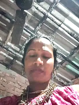 Hotty-dola online show from March 22, 2025, 1:08 pm