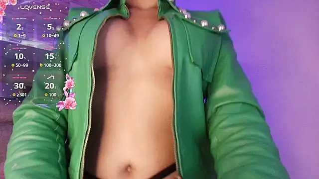 Snapshot of Emily_morgan04 chatting on October 11, 2025, 11:55 am Emily morgan04 online show from October 11, 2025, 11:55 am