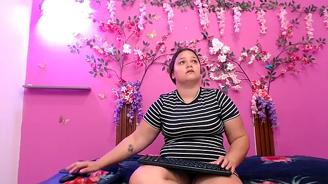 analdeepalejandra18 online show from February 21, 2026, 7:27 pm