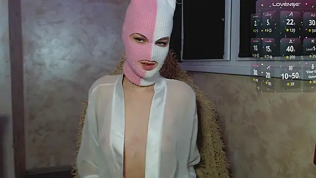 Snapshot of Domiiiniiicana chatting on September 17, 2025, 11:29 pm Domiiiniiicana online show from September 17, 2025, 11:29 pm