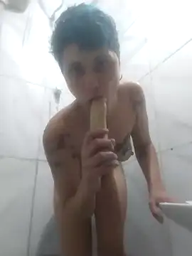 Luci foxx online show from September 28, 2025, 7:32 pm