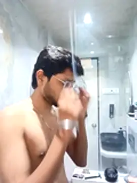 skinnyyyyyyyyy online show from February 23, 2026, 3:52 am