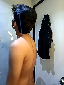 Snapshot of skinnyyyyyyyyy chatting on October 6, 2025, 3:40 am skinnyyyyyyyyy online show from October 6, 2025, 3:40 am