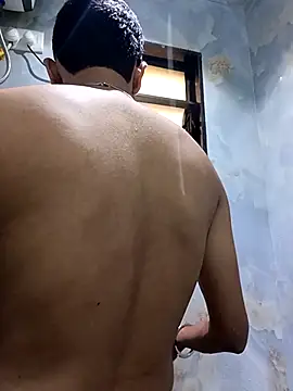 Snapshot of skinnyyyyyyyyy chatting on October 4, 2025, 4:25 am skinnyyyyyyyyy online show from October 4, 2025, 4:25 am