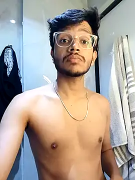 Snapshot of skinnyyyyyyyyy chatting on September 29, 2025, 4:41 am skinnyyyyyyyyy online show from September 29, 2025, 4:41 am