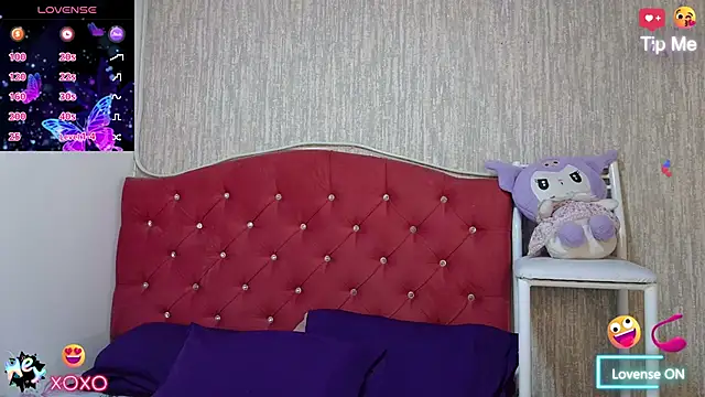 Snapshot of georgia_oli chatting on September 29, 2025, 1:17 pm georgia oli online show from September 29, 2025, 1:17 pm