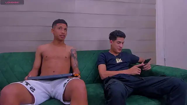 Snapshot of hard_guysbb chatting on September 24, 2025, 6:53 am hard guysbb online show from September 24, 2025, 6:53 am