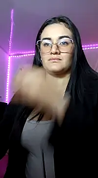 Hanna Kinsley online show from January 6, 2025, 11:30 pm