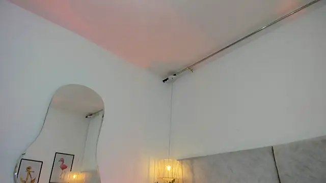 naomiii   online show from March 7, 2026, 11:49 am