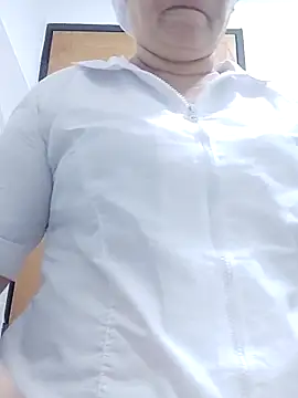 Snapshot of _Prinscarlet_ chatting on October 5, 2025, 4:53 pm  Prinscarlet  online show from October 5, 2025, 4:53 pm