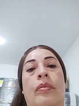 Snapshot of _Prinscarlet_ chatting on October 3, 2025, 5:58 pm  Prinscarlet  online show from October 3, 2025, 5:58 pm