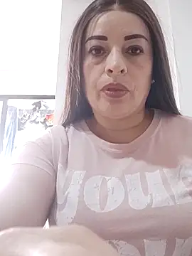 Snapshot of _Prinscarlet_ chatting on September 28, 2025, 3:41 pm  Prinscarlet  online show from September 28, 2025, 3:41 pm