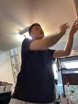 Snapshot of tuki_fu chatting on November 14, 2025, 5:22 am tuki fu online show from November 14, 2025, 5:22 am