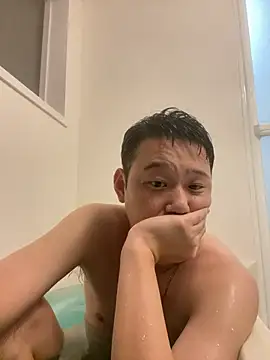 Snapshot of tuki_fu chatting on December 2, 2025, 9:55 am tuki fu online show from December 2, 2025, 9:55 am