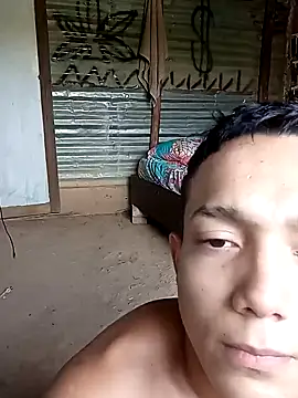 tayson  online show from February 5, 2025, 1:54 pm