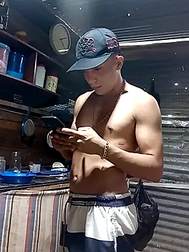 tayson  online show from February 12, 2025, 4:55 pm