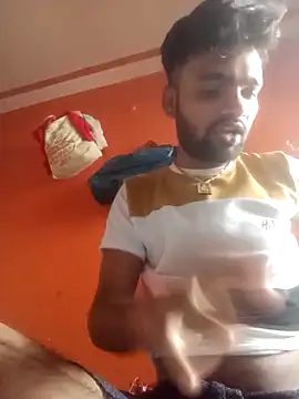 Surajpuja79 online show from April 26, 2026, 4:43 am