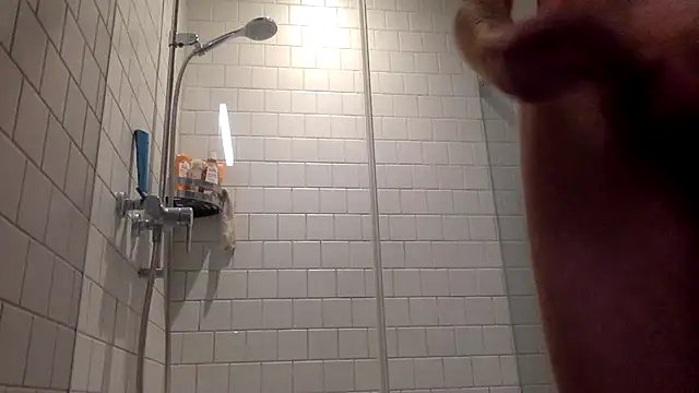 oktober1993 online show from November 8, 2025, 7:45 am