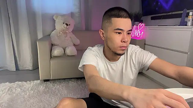 Snapshot of Dylan_mercy chatting on March 22, 2025, 9:13 am Dylan mercy online show from March 22, 2025, 9:13 am