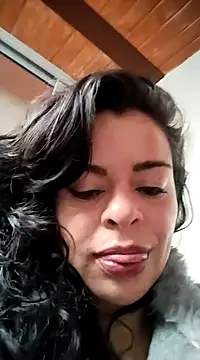 NATHALIA-28  online show from February 17, 2025, 3:33 pm