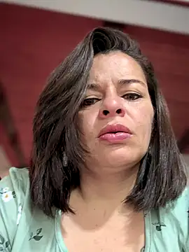 Snapshot of NATHALIA-28_ chatting on September 20, 2025, 12:43 pm NATHALIA-28  online show from September 20, 2025, 12:43 pm